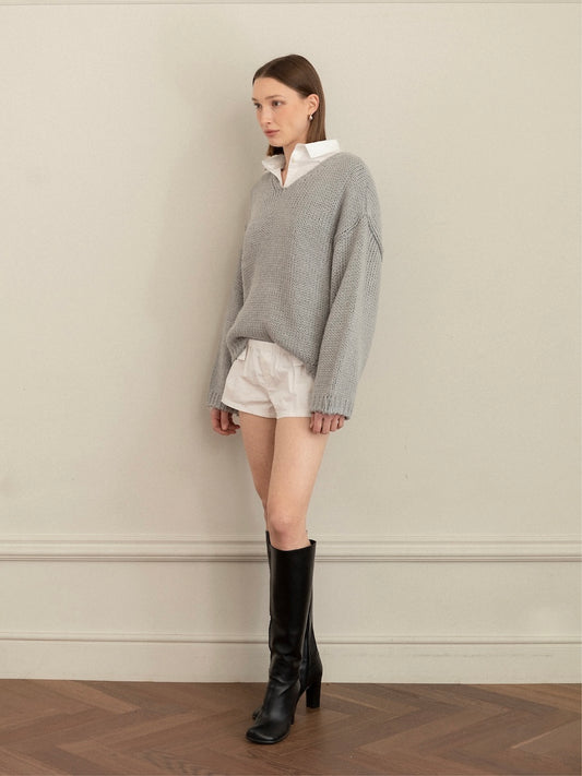 GRAY