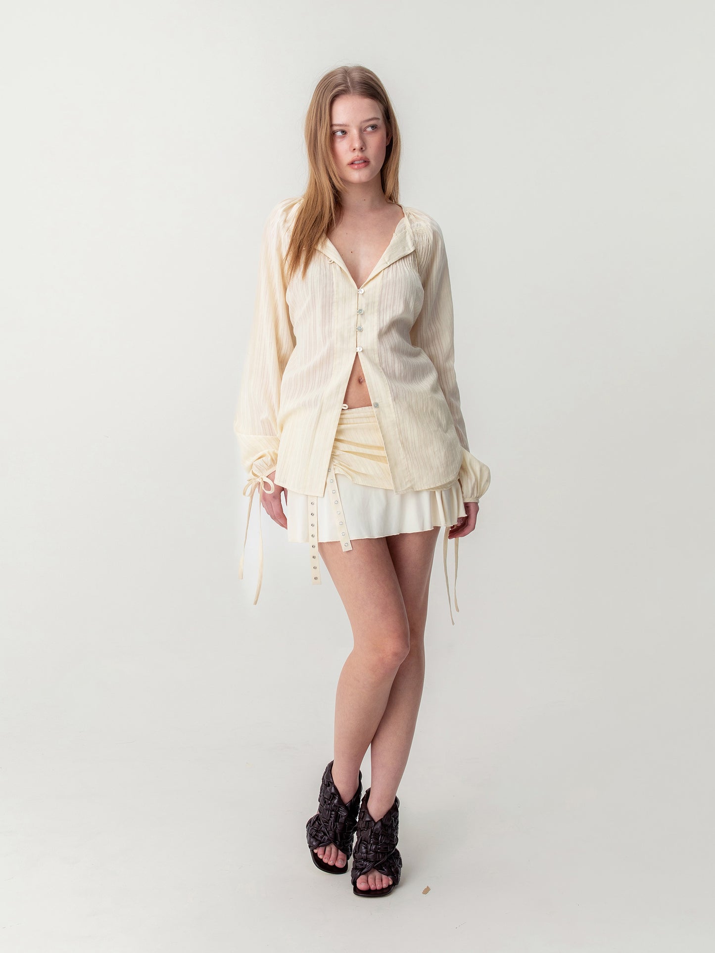 LIGHT BEIGE