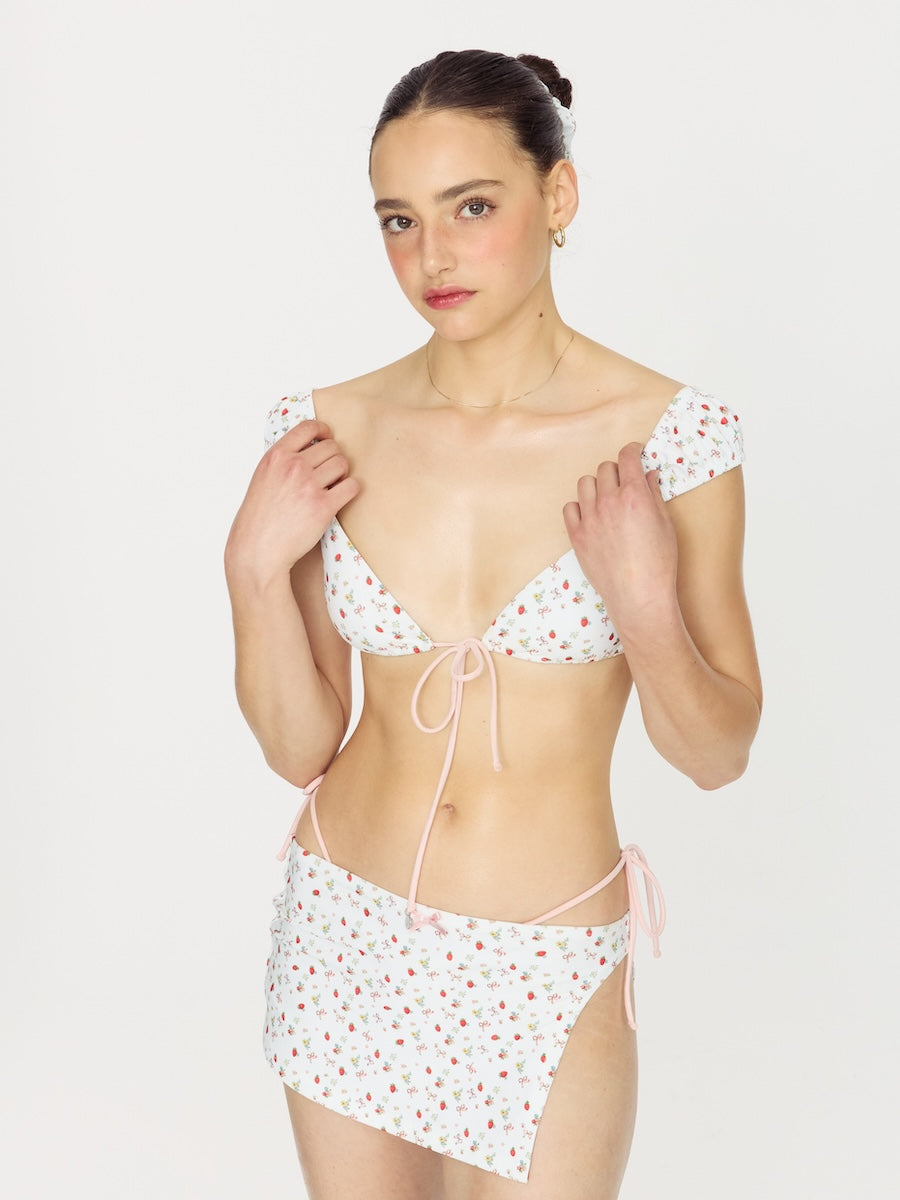STRAWBERRY BOW