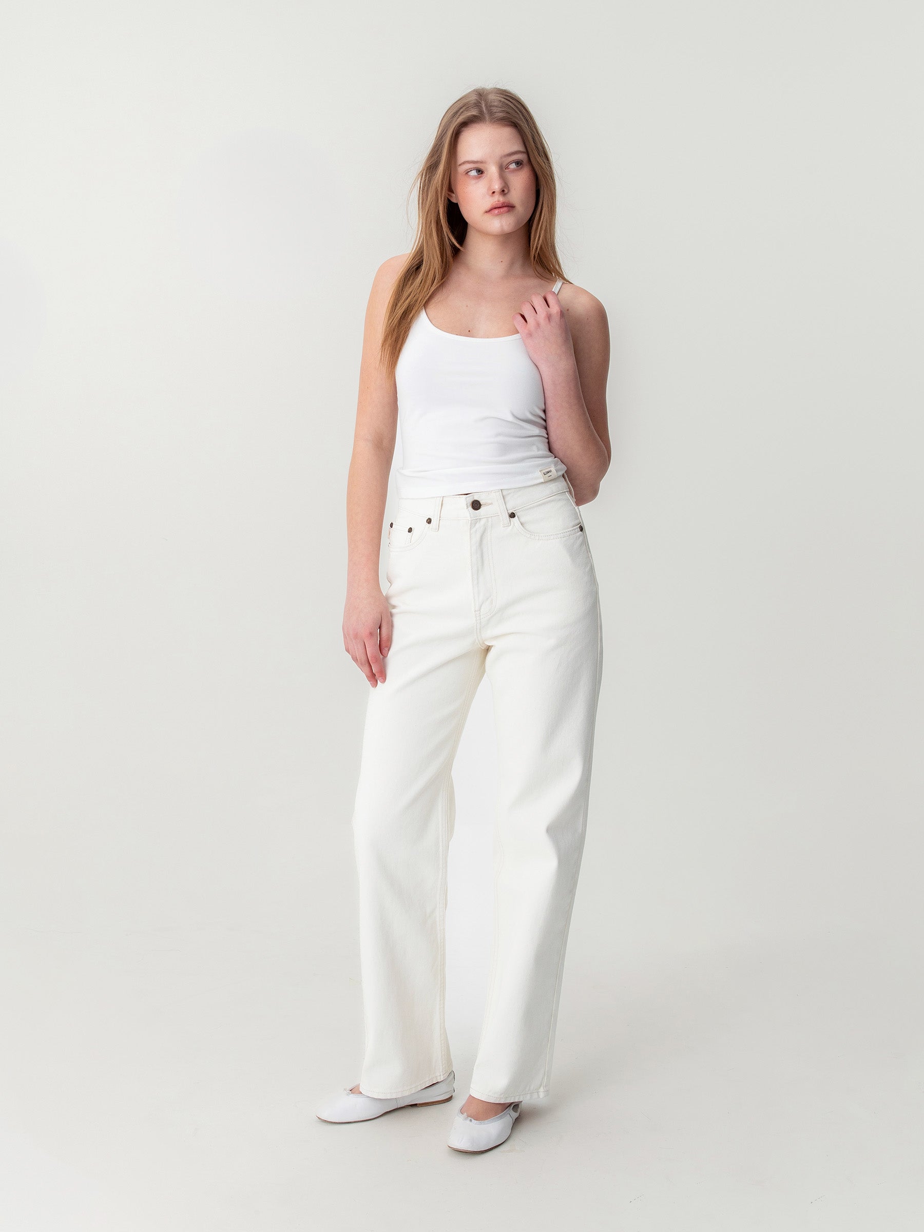 THE EMMA JEANS – Glowny