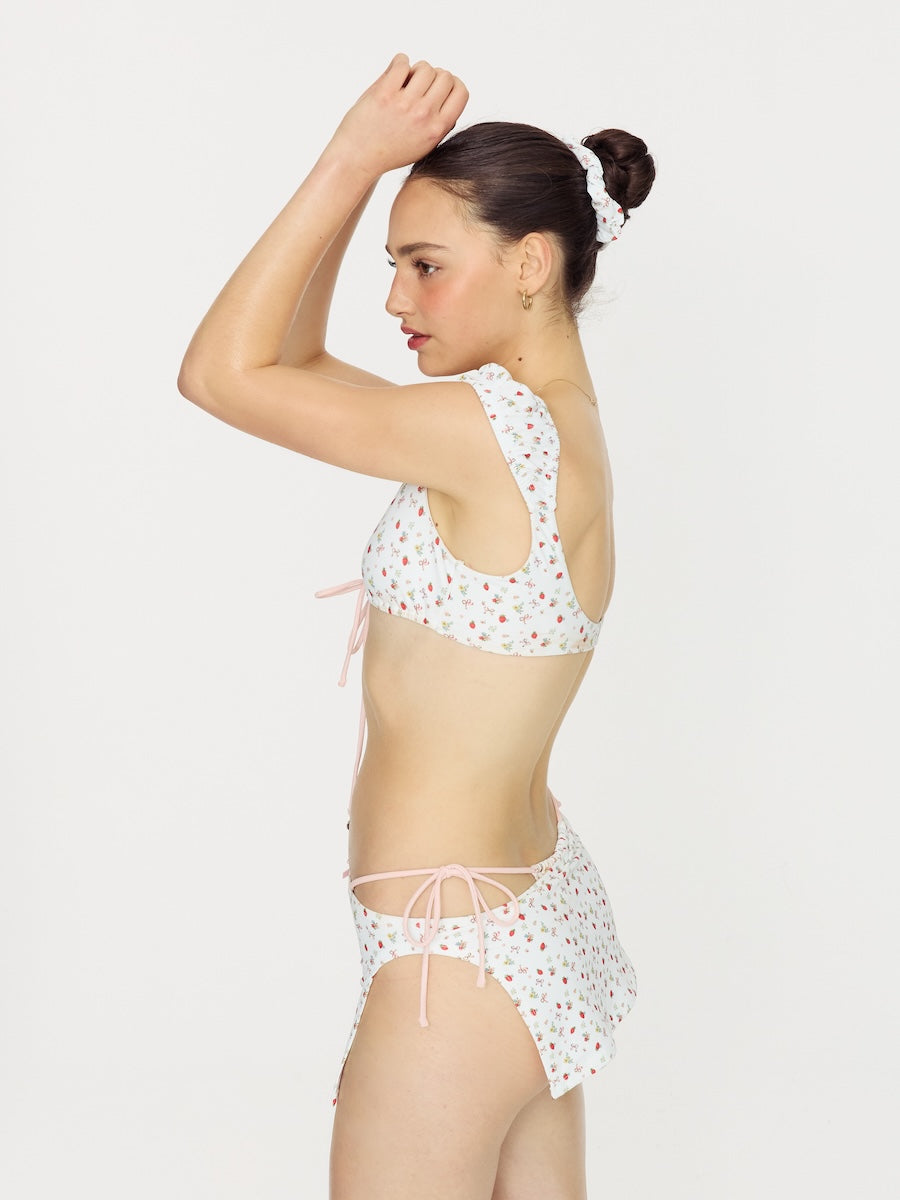 STRAWBERRY BOW