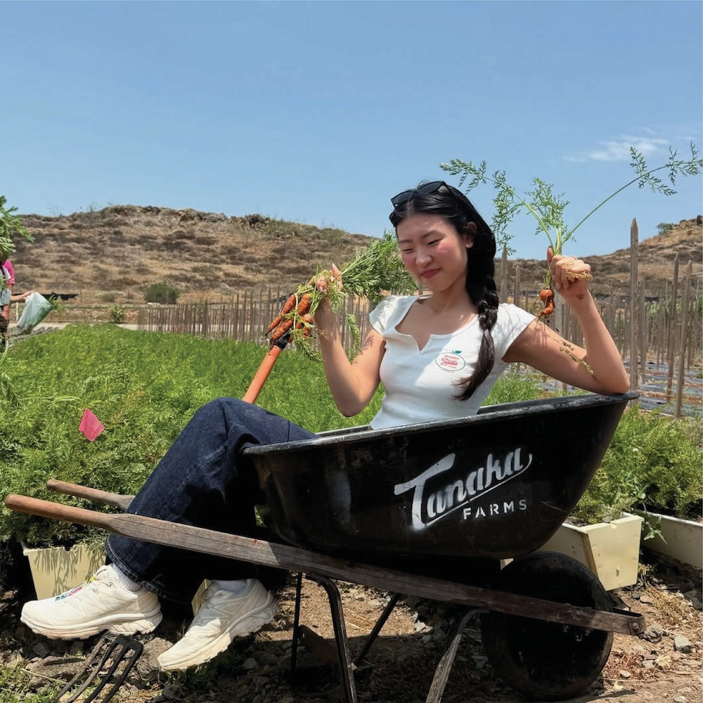 GLOWNY VISITS: TANAKA FARMS