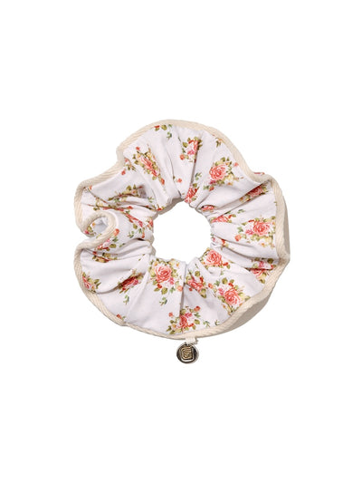 CHARM SCRUNCHIE