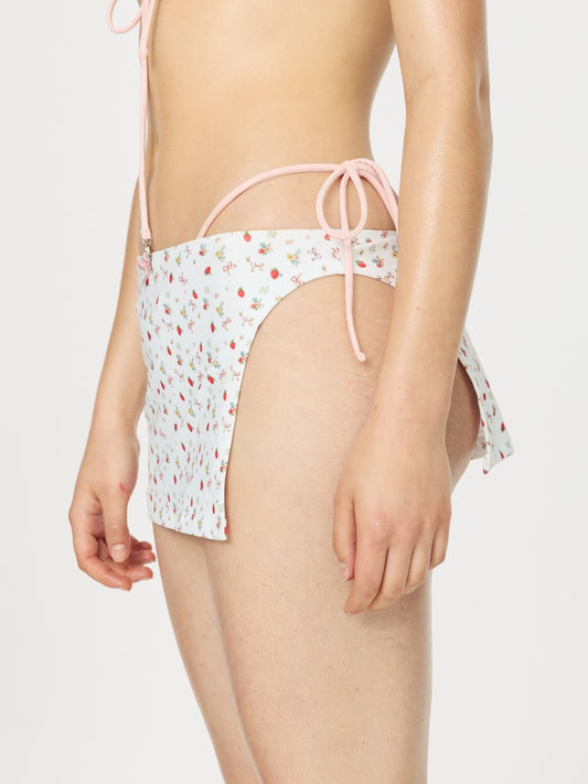 STRAWBERRY BOW
