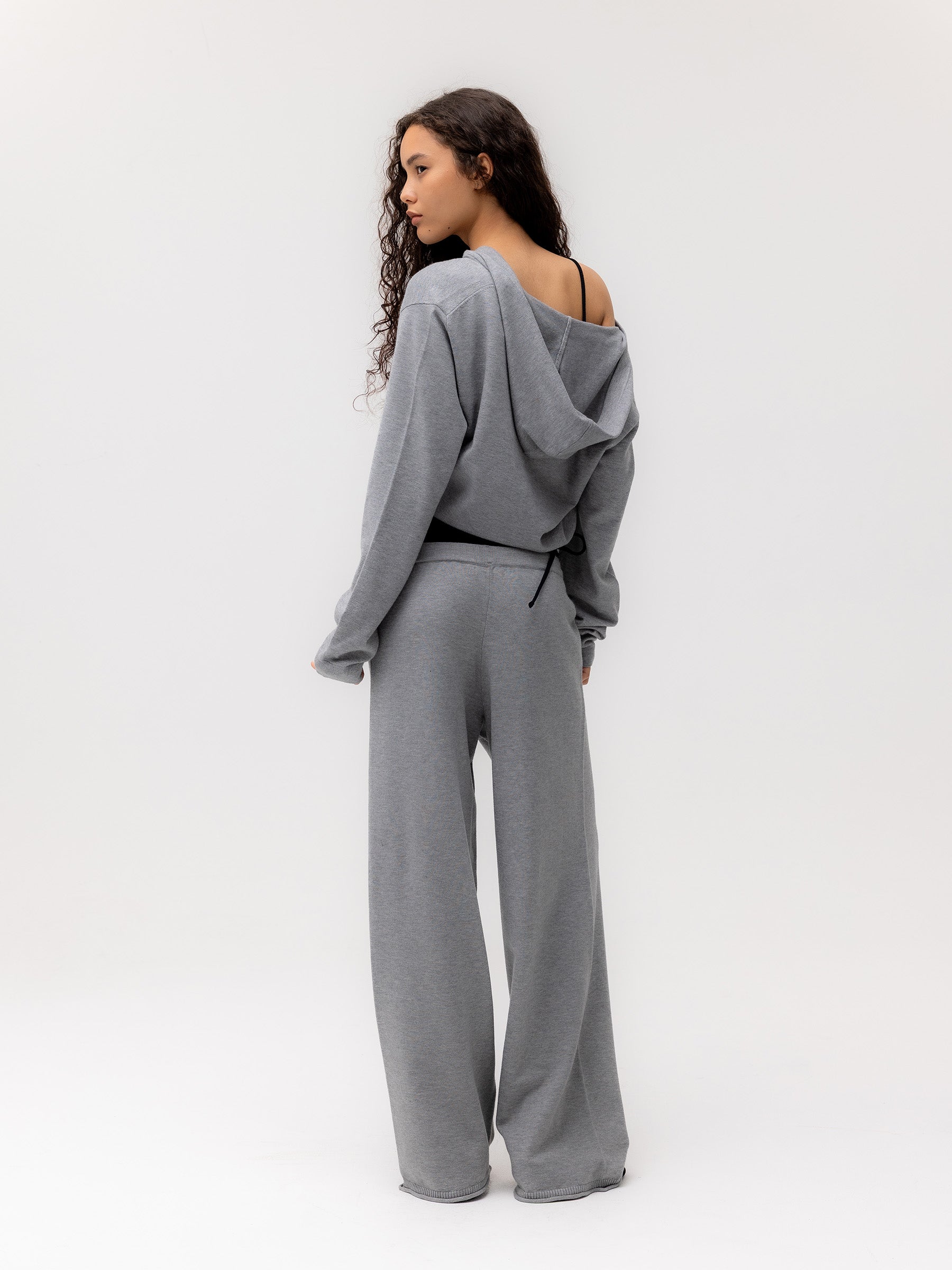 MELANGE GRAY