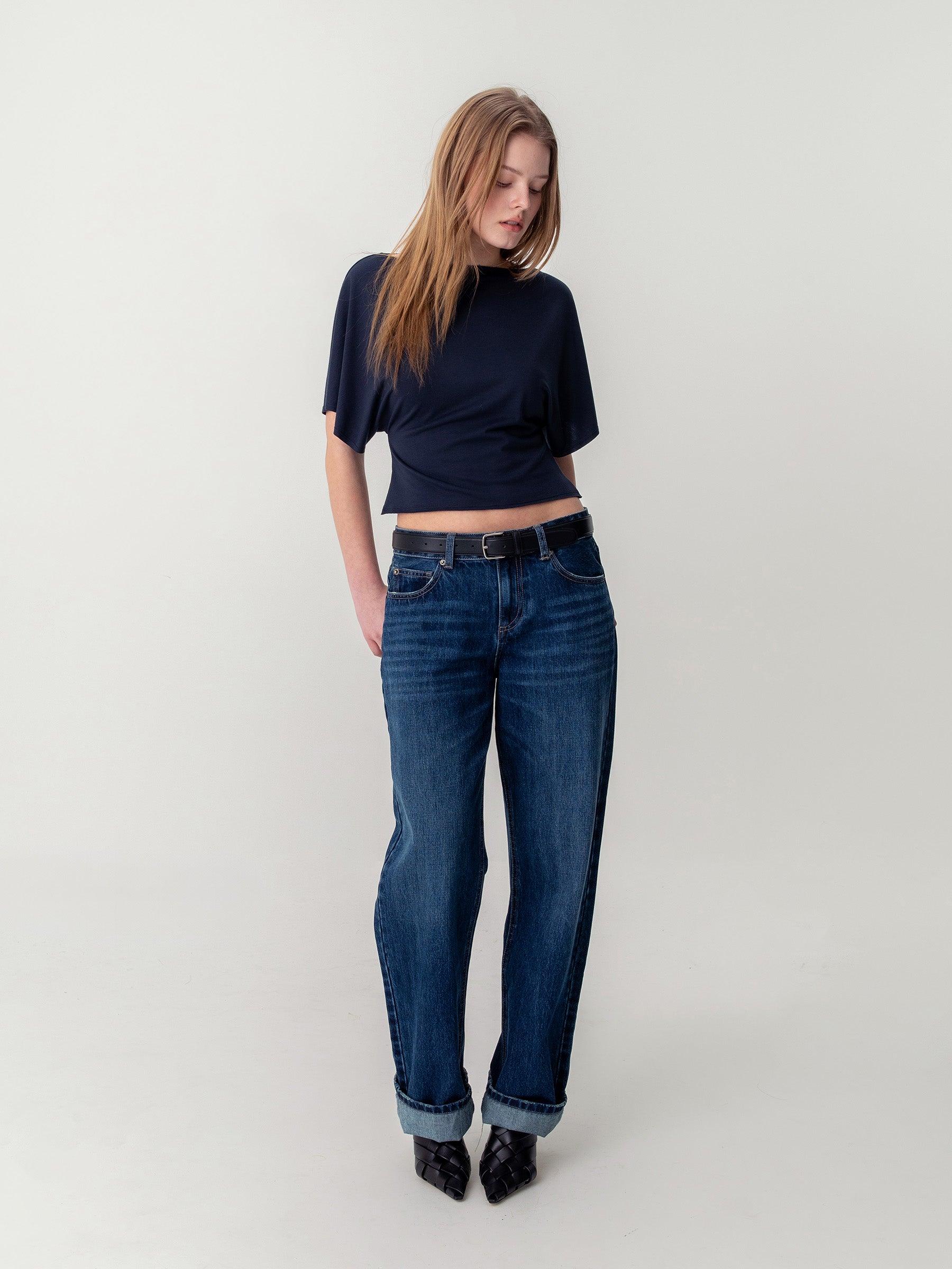 CINCH BACK ROLL-UP JEANS (BLUE) – Glowny