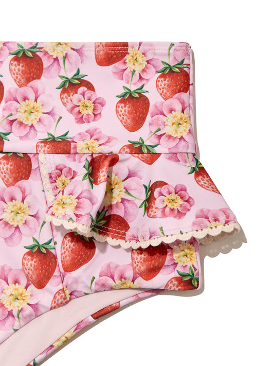 STRAWBERRY MILK
